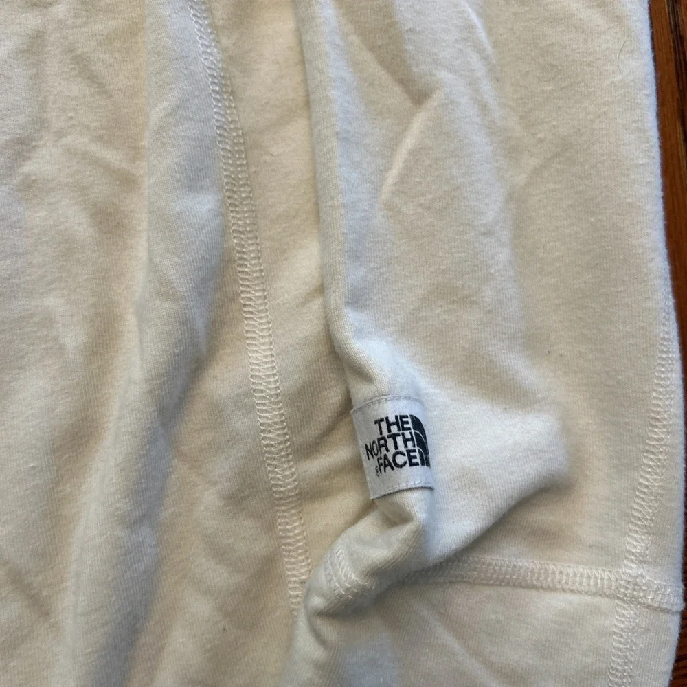 The North Face Men's Medium Henley Shirt Longsleeve Gorpcore Cotton Casual